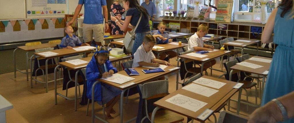 Laerskool Hennopspark Primary School - cover image