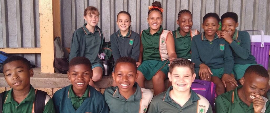 Laerskool Bergland Primary School - cover image