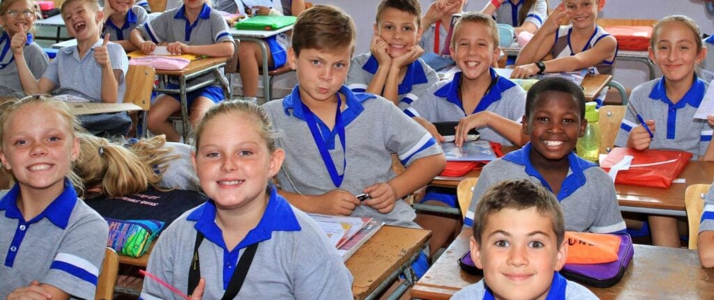 Laerskool Van Riebeeckpark Primary School - cover image
